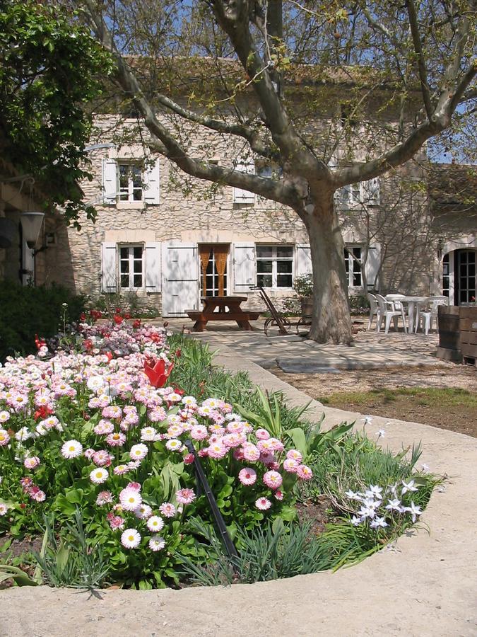 Mas Des Vertes Rives Bed & Breakfast Chateauneuf-de-Gadagne Exterior photo