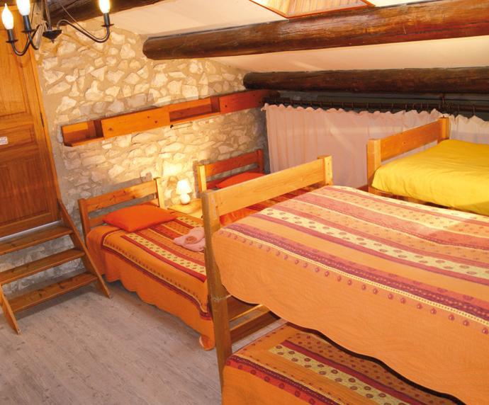 Mas Des Vertes Rives Bed & Breakfast Chateauneuf-de-Gadagne Exterior photo