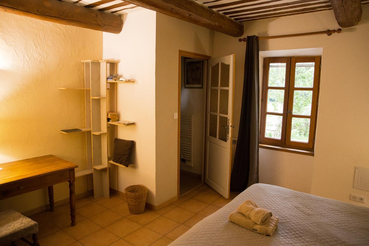 Mas Des Vertes Rives Bed & Breakfast Chateauneuf-de-Gadagne Exterior photo
