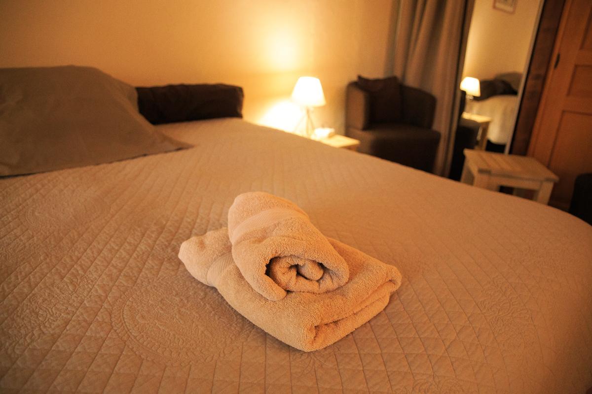 Mas Des Vertes Rives Bed & Breakfast Chateauneuf-de-Gadagne Exterior photo