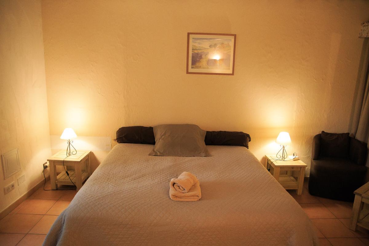 Mas Des Vertes Rives Bed & Breakfast Chateauneuf-de-Gadagne Exterior photo